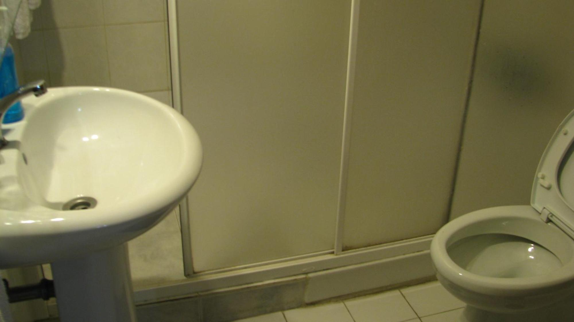 Double Room,690413685:JPEG