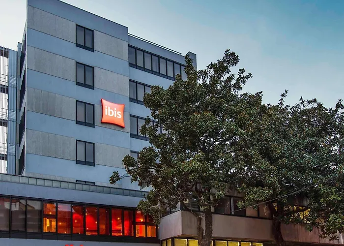 Ibis Centro Sao BentoHotel Porto