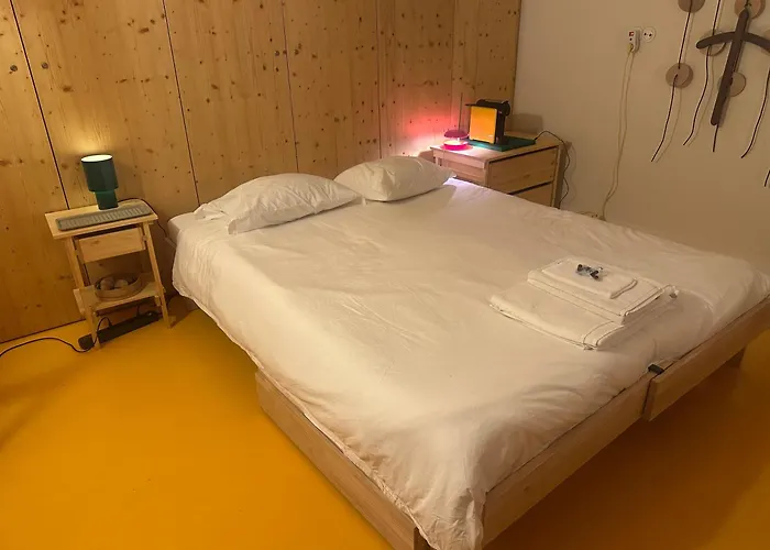 14º Esquadra — Cais Das Pedras Guest House Porto